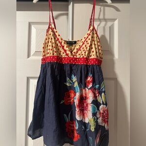 Super cute tank top!